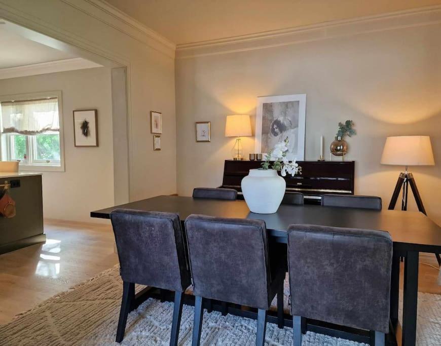 Villa Close To The City Centre ทรอมโซ ภายนอก รูปภาพ