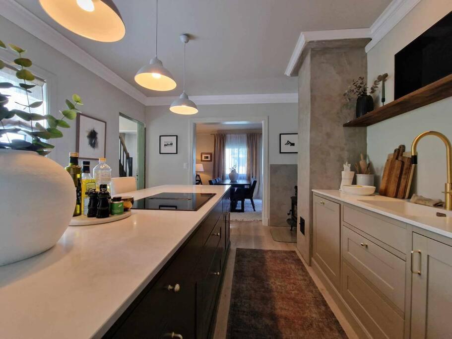 Villa Close To The City Centre ทรอมโซ ภายนอก รูปภาพ