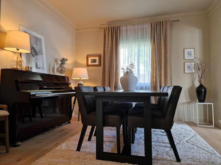 Villa Close To The City Centre ทรอมโซ ภายนอก รูปภาพ